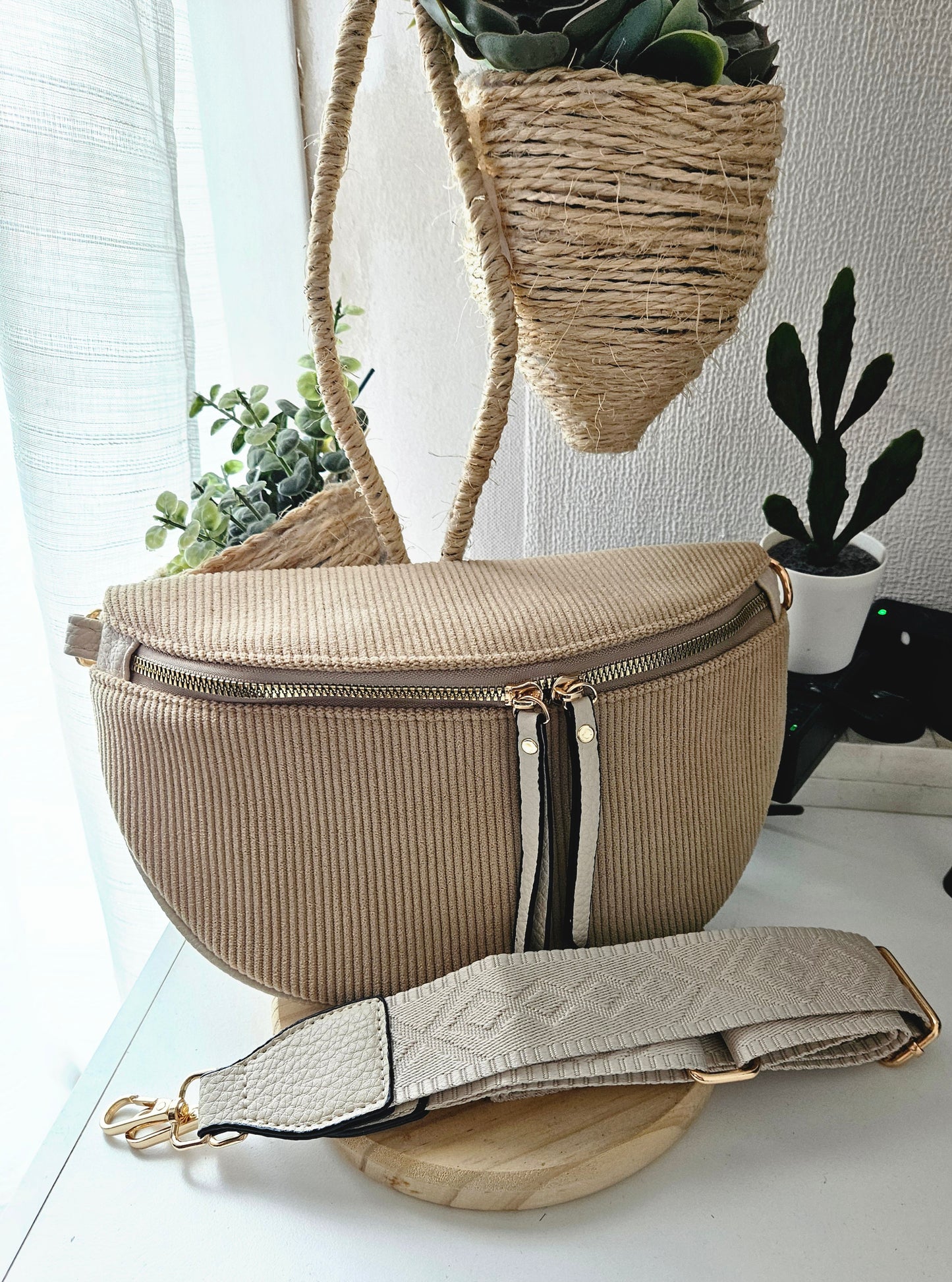 Sac banane en velours côtelé capuccino/Beige