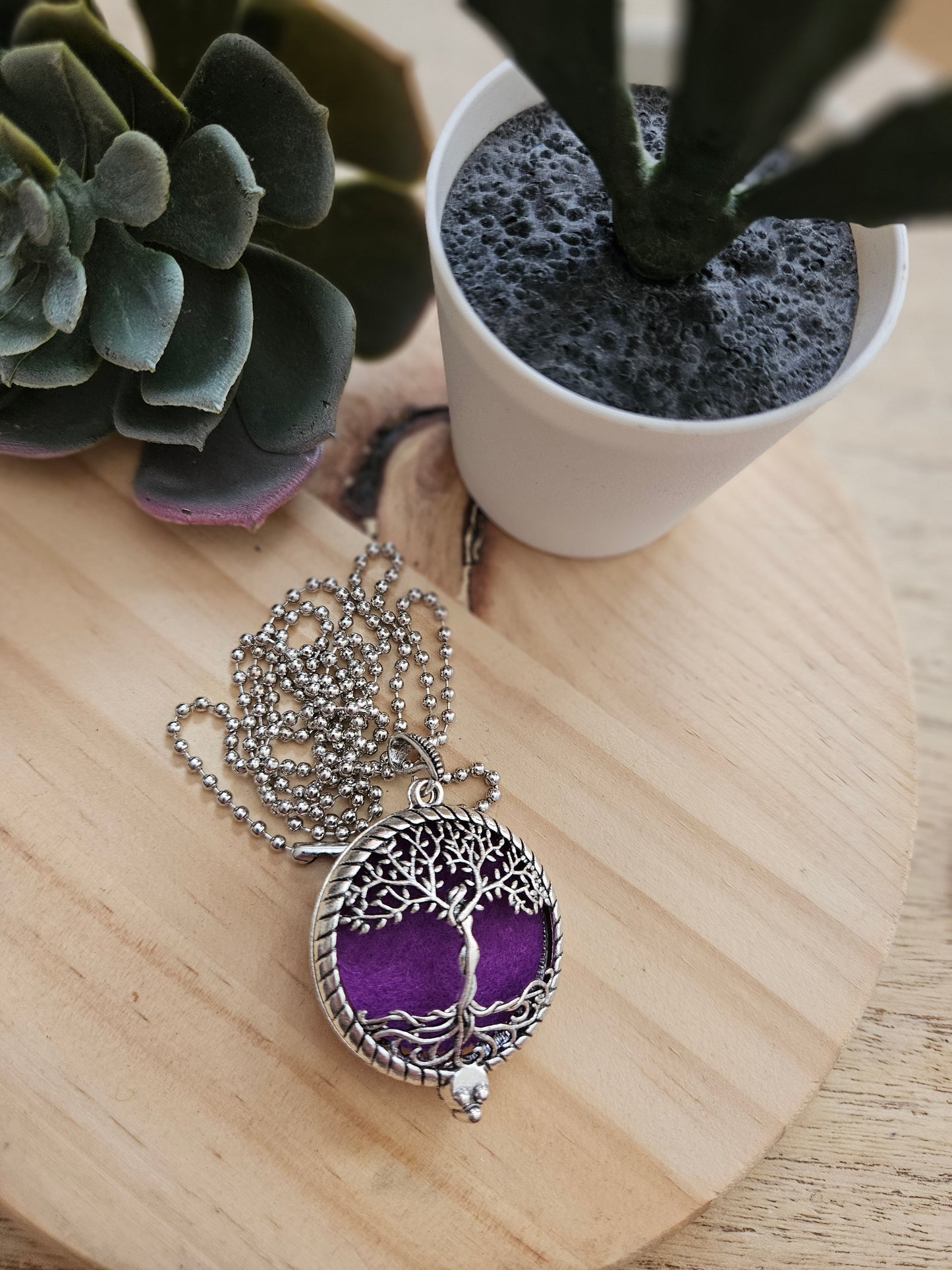 Zen et Bien Être collier arbre de vie personne seule