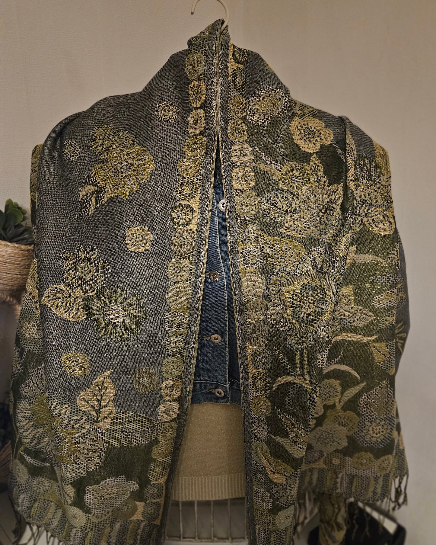 Écharpe/Châle/Pashmina vert kaki doré