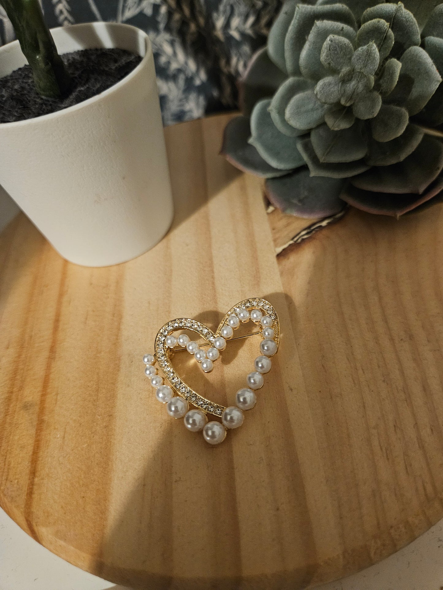 Bijoux broche cœur