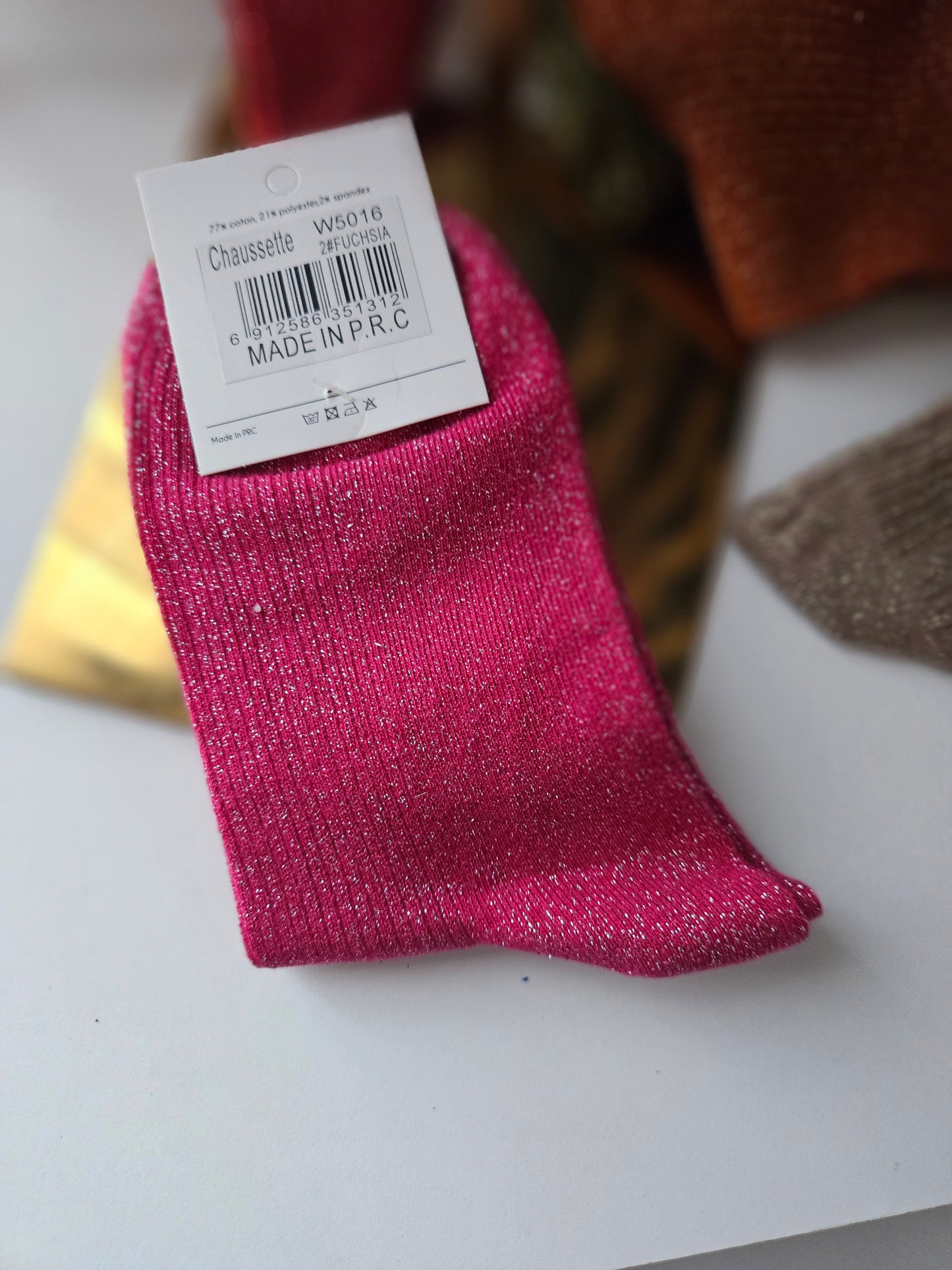 Chaussette brillante fuschia (36-41).