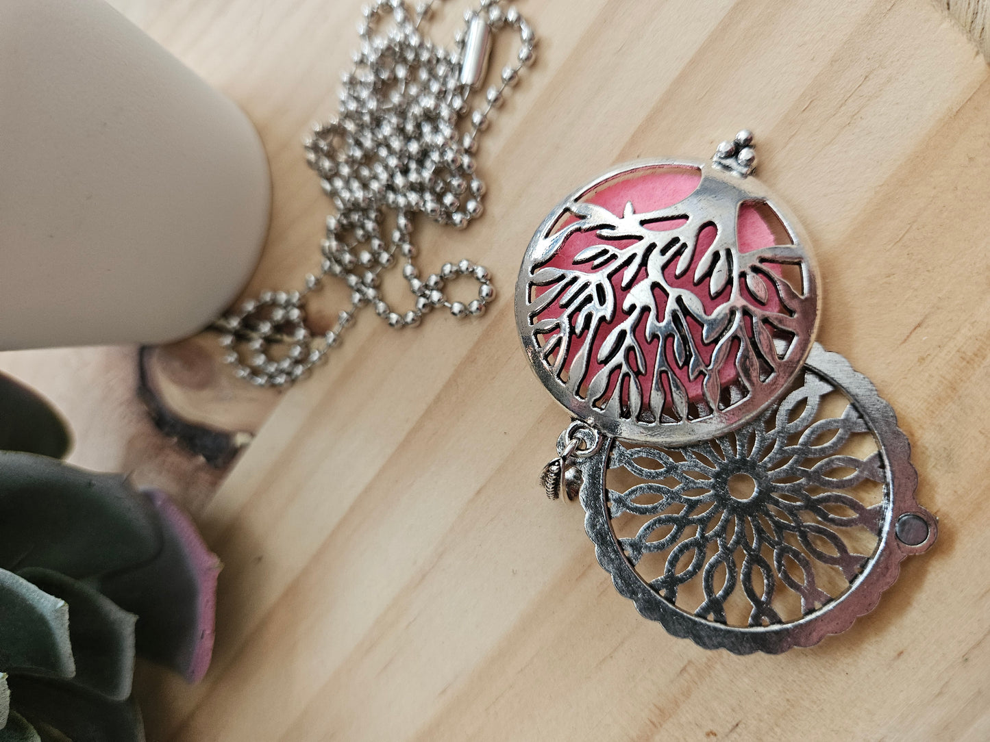 Zen et Bien Être collier d'aromatherapie arbre de vie