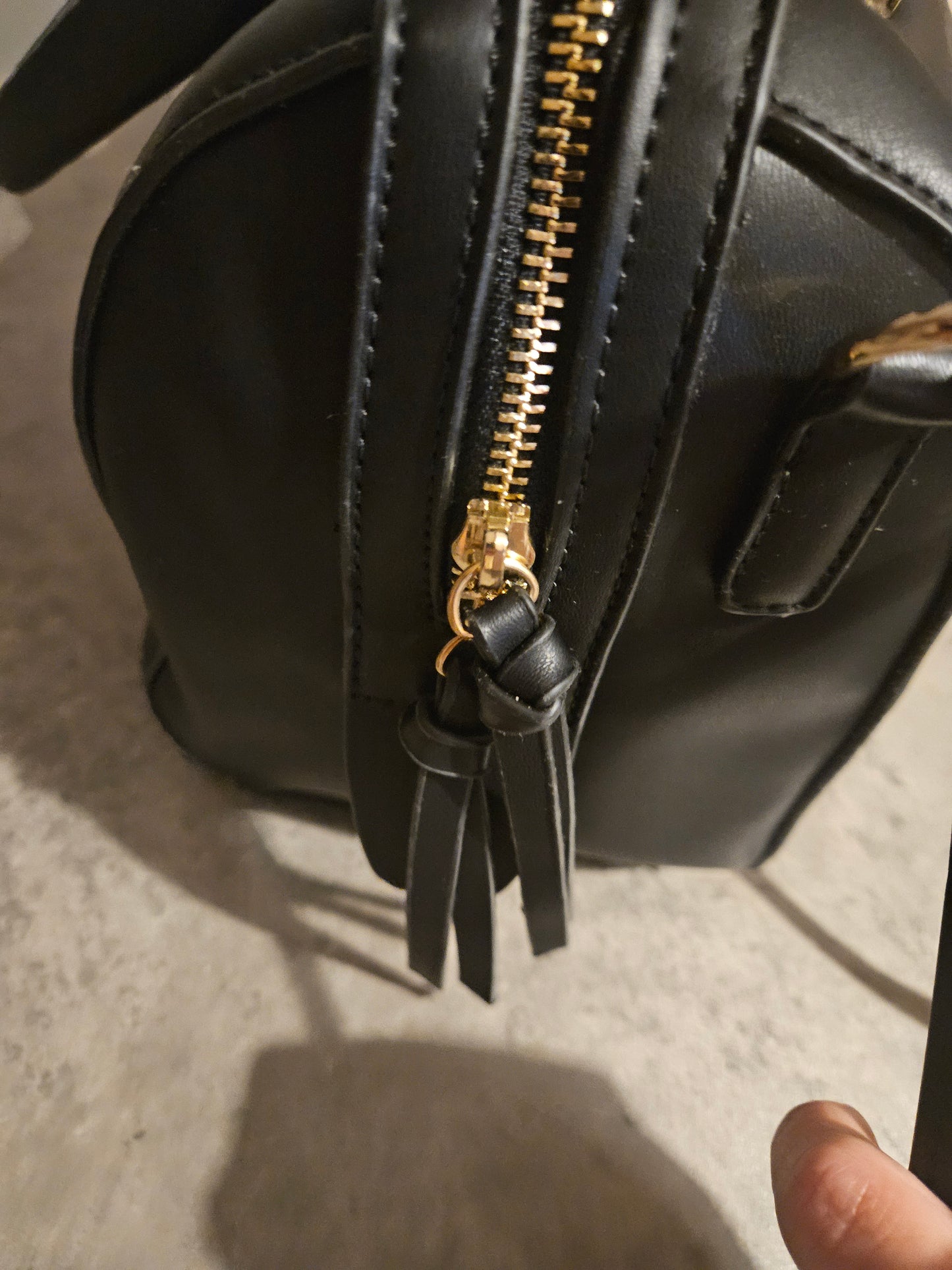 Sac noir bowling bandoulière