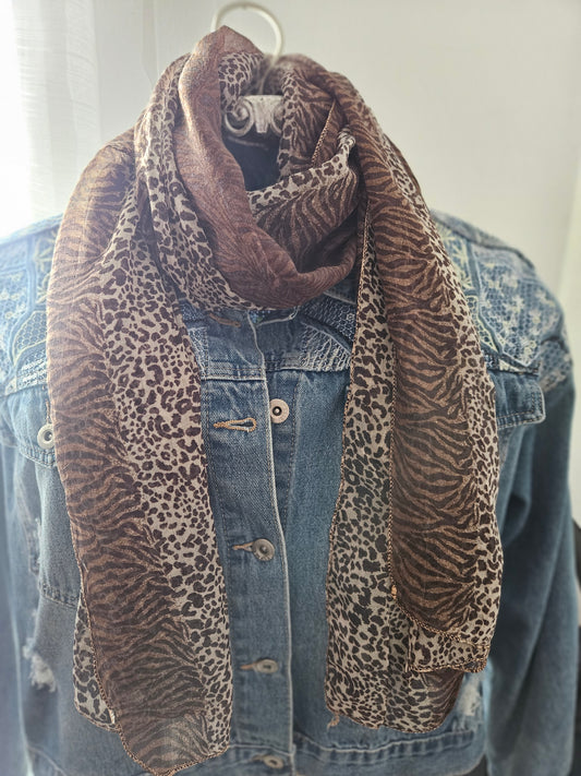 Foulard motif animal long