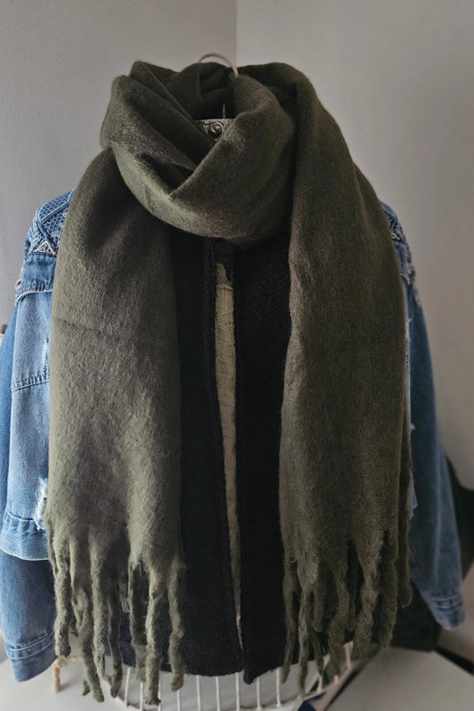 Écharpe kaki extra longue en viscose