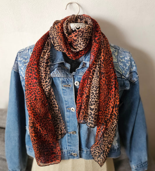 Foulard marron rouge motif animal extra long