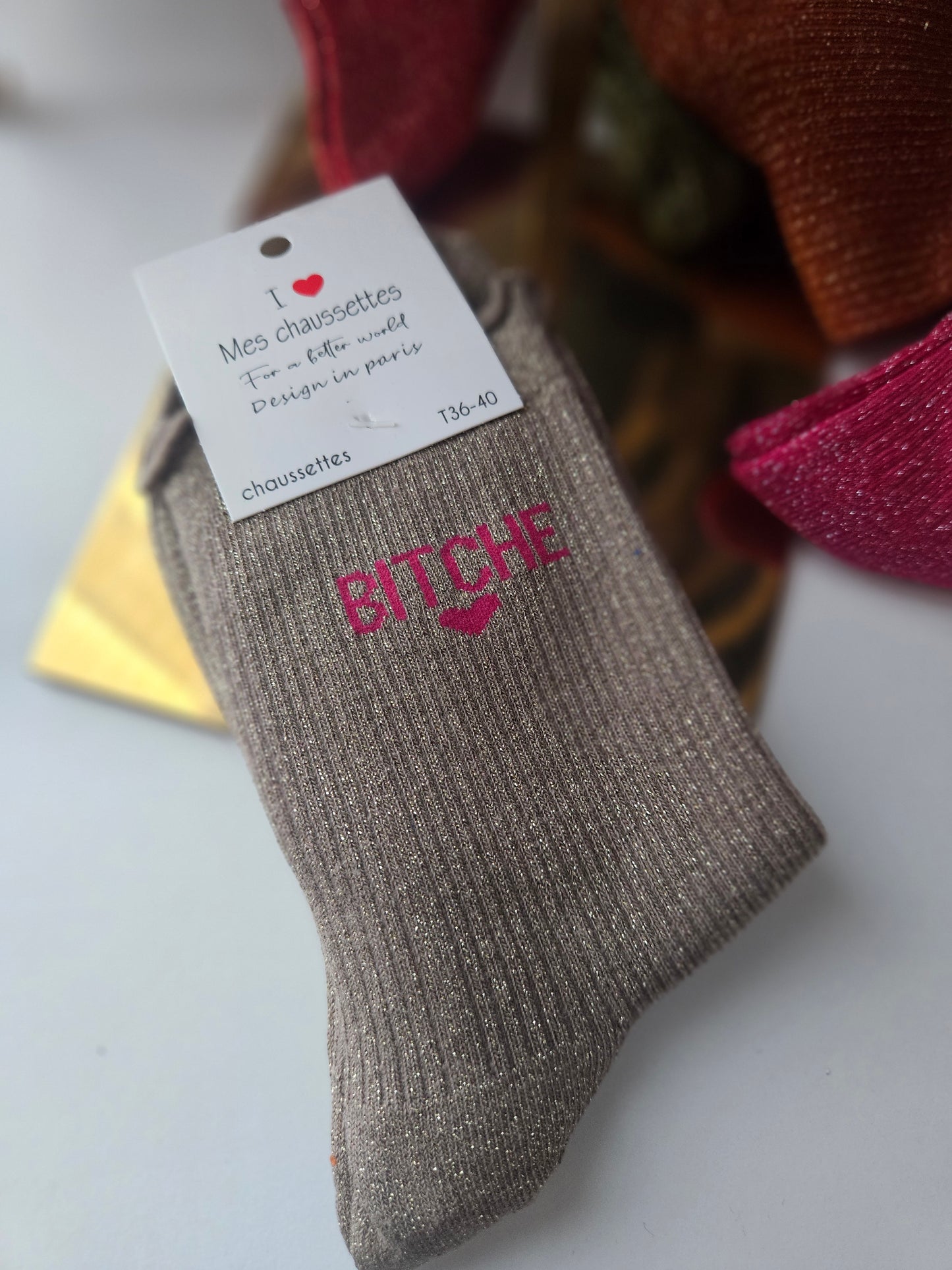 Chaussette brillante taupe (36-41).