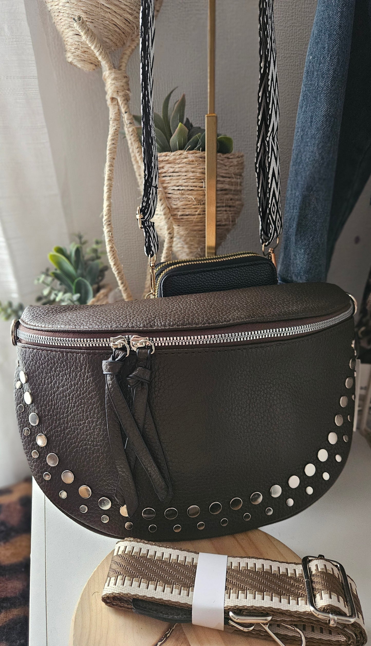 Sac banane crossbody clouté couleur au choix