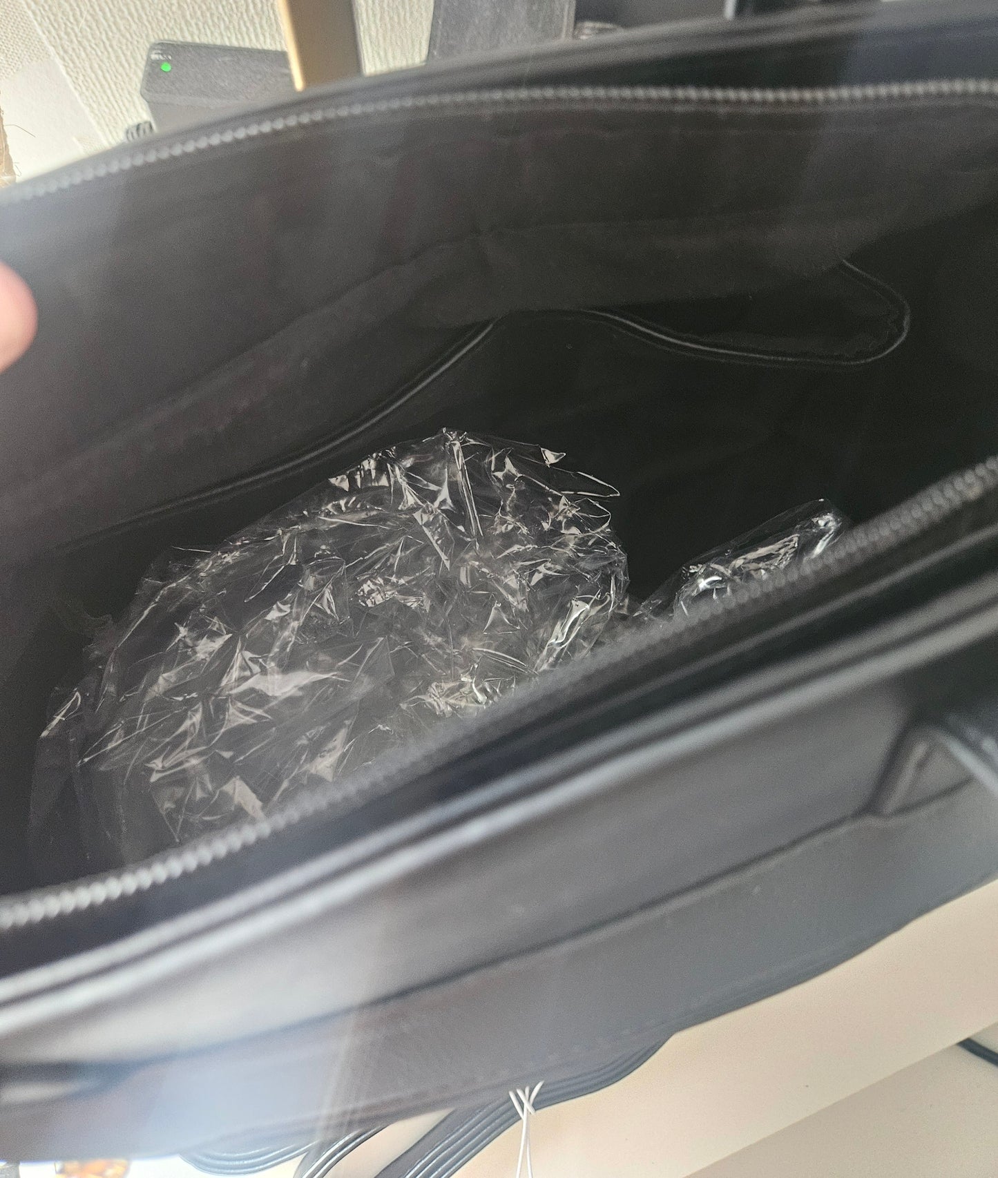 Sac à main noir boucle argenté