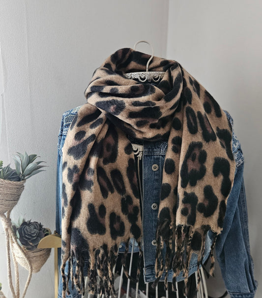 Écharpe léopard marron taupe 100% viscose