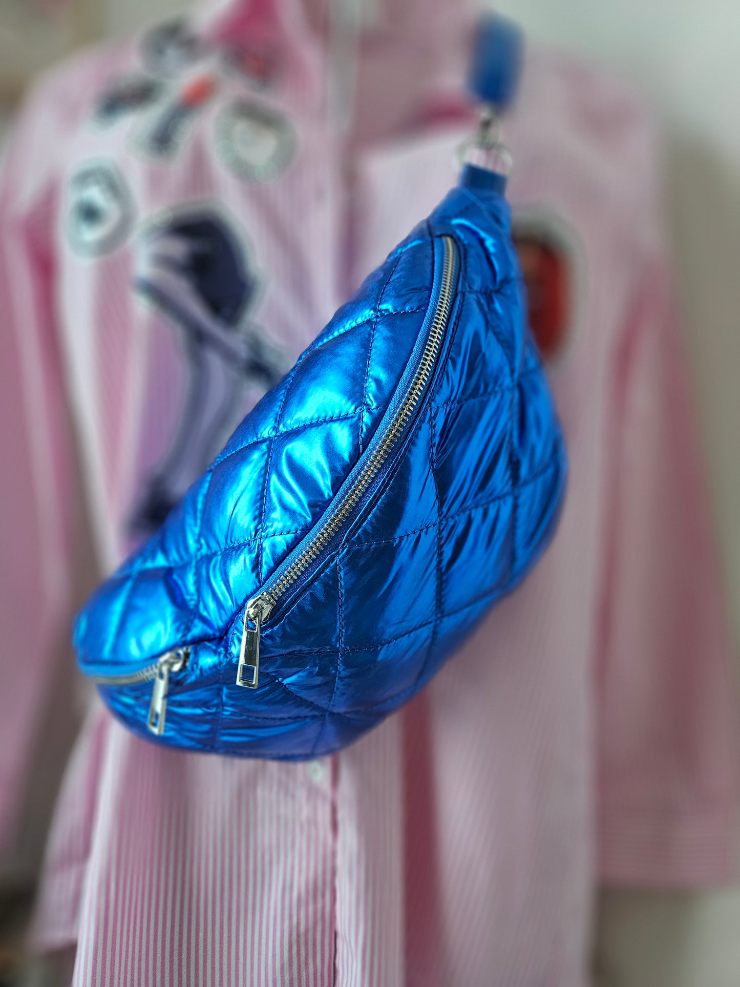 Sac banane bandoulière bleu roi XXL matelassé
