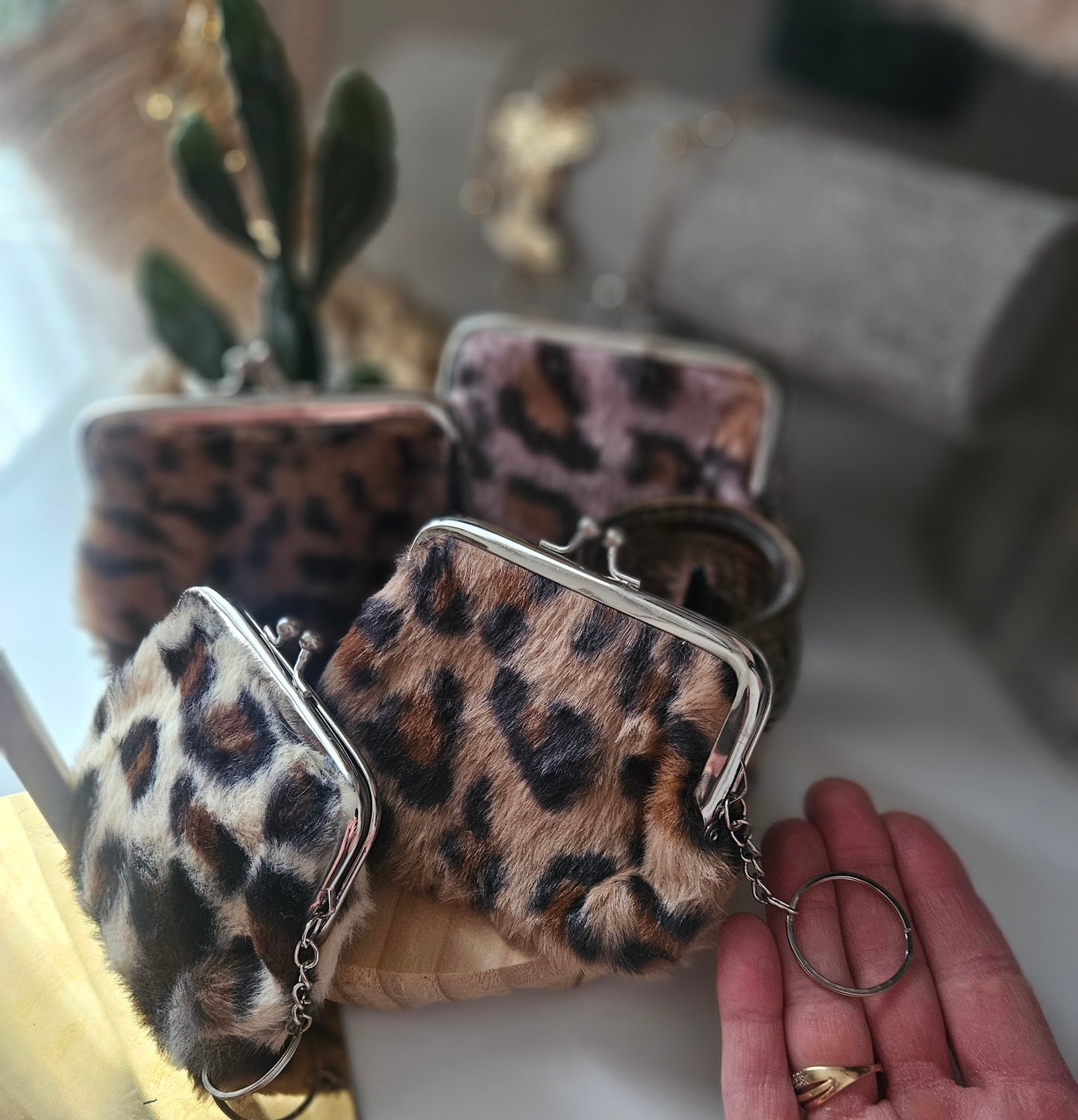 Porte-monnaie léopard en Fourrure