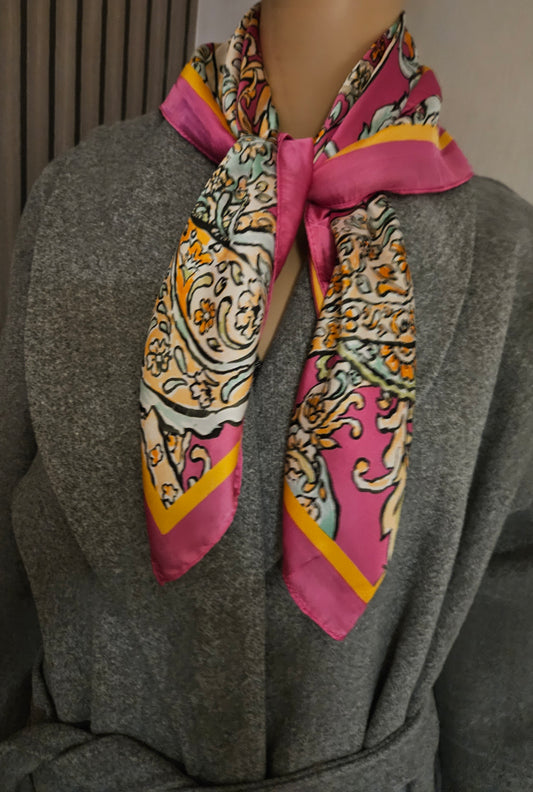 Foulard rose
