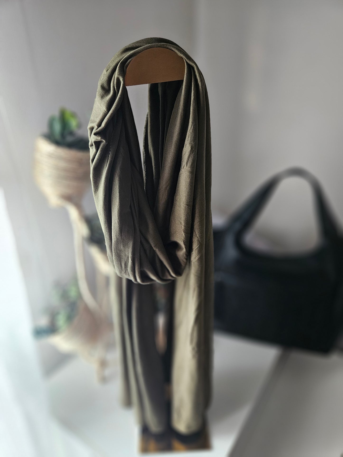 Écharpe Foulard en Jersey extra longue effet nacré.