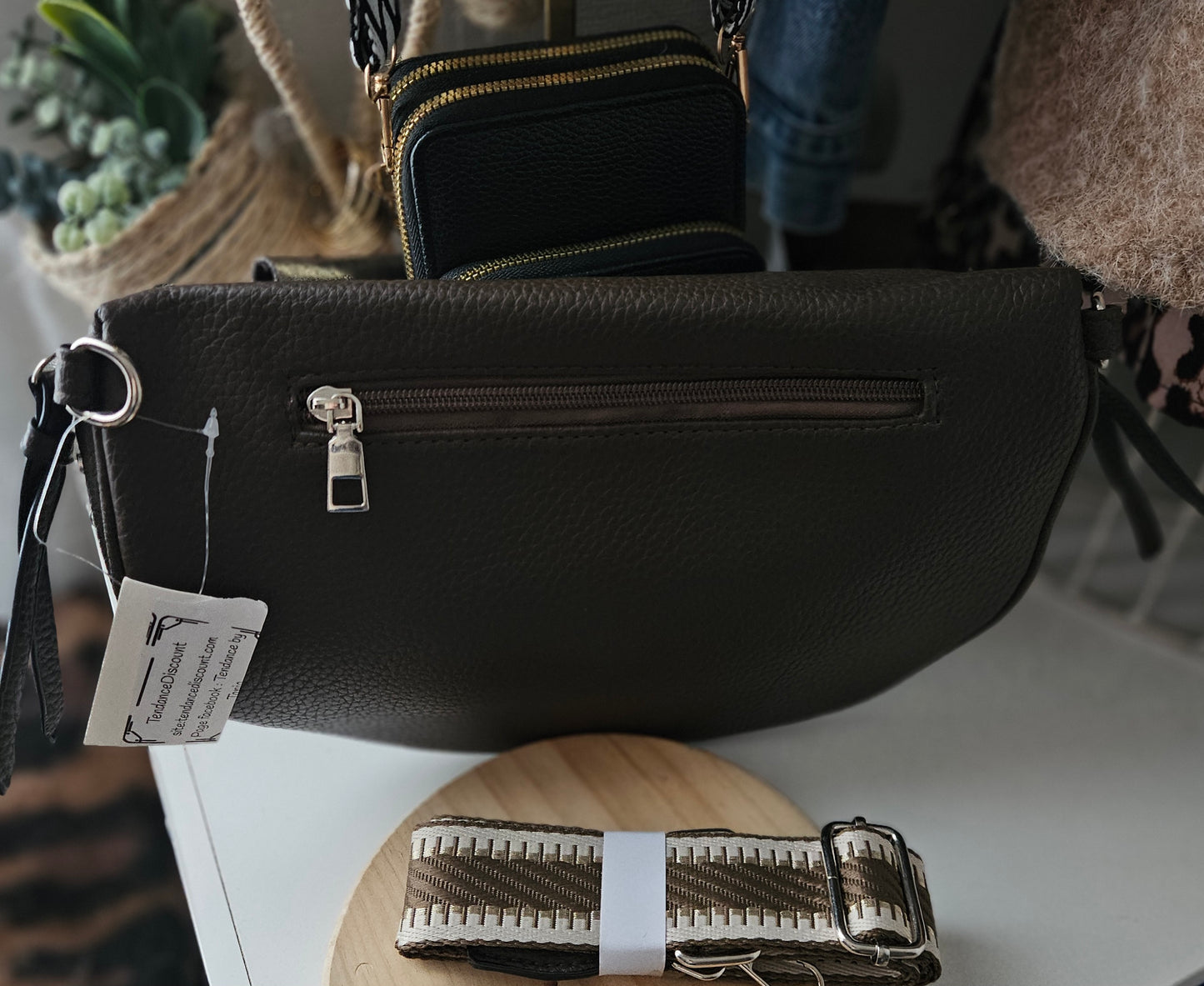 Sac banane crossbody clouté couleur au choix