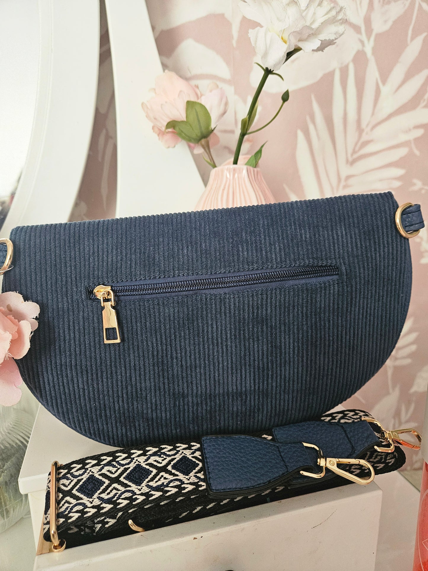 Sac banane en velours côtelé bleu