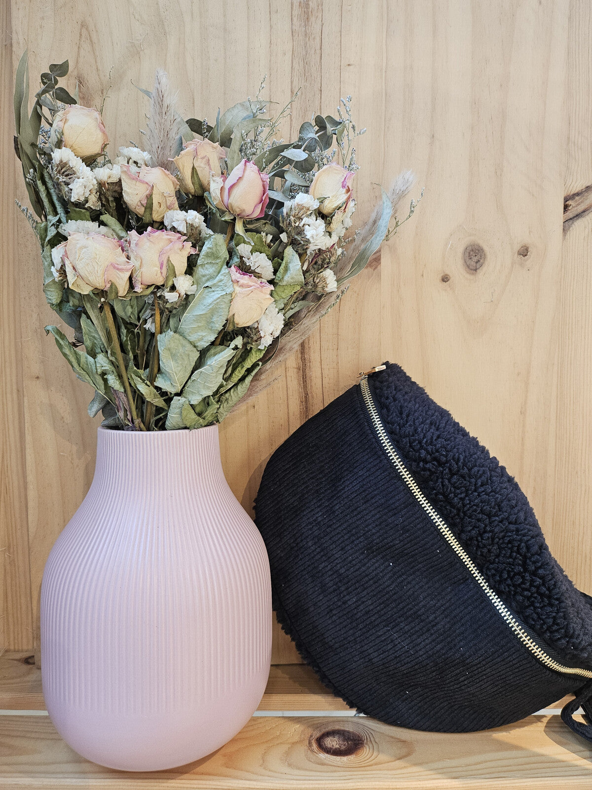 Sac banane bi matière en velours côtelé et fourrure teddy (marron ou noir)