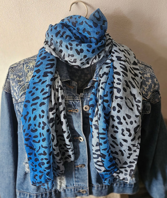 Foulard motif animal bleu