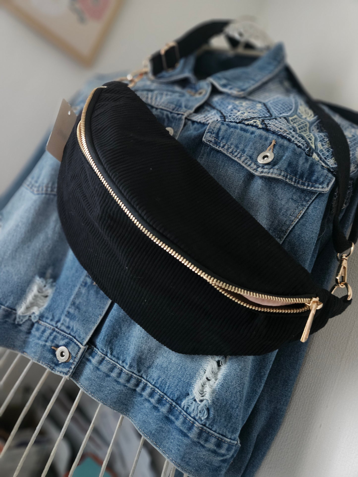 Sac banane en velours côtelé XXL noir