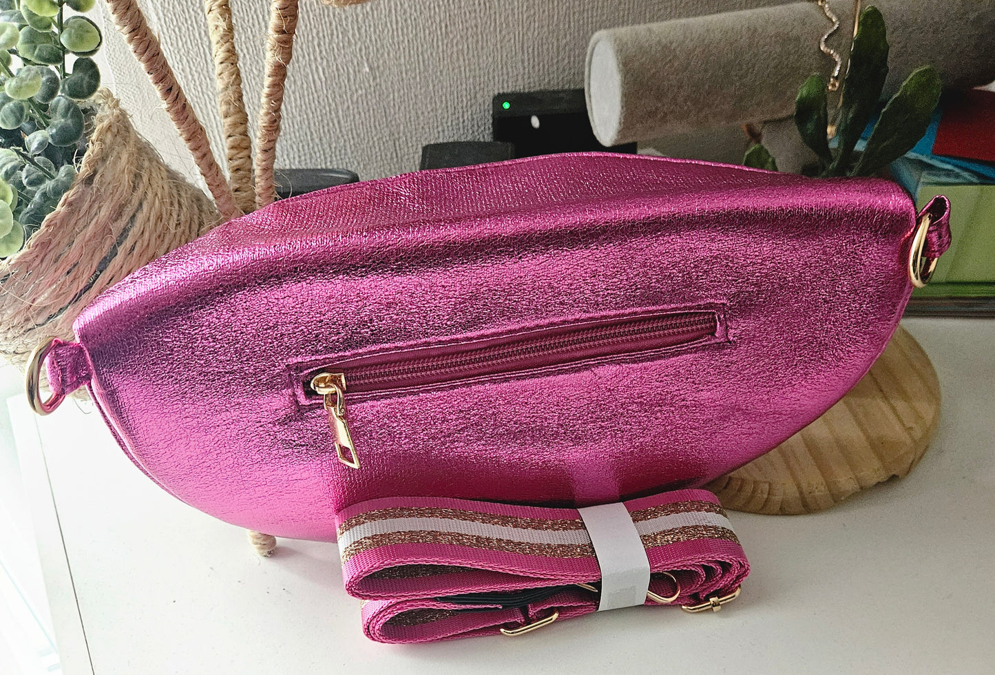 Sac banane rose fuschia irisé