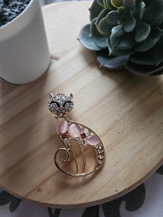 Bijoux broche en forme de chat perles rose +stass