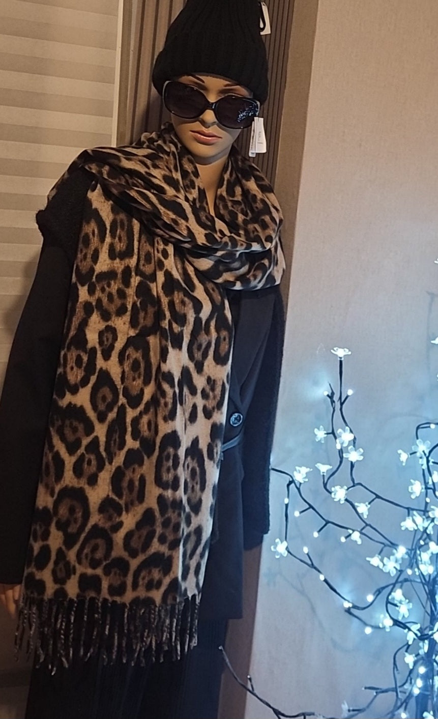 Écharpe extra longue taupe motif léopard